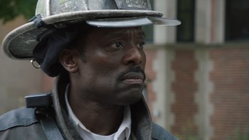 Chicago Fire s02e01 1080p Bluray x264 Filmhd.cz en.mkv snapshot 35.40.263