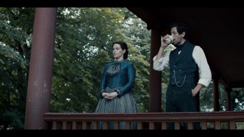 Chapelwaite.S01E01.1080p.AMZN.WEB DL.DDP5.1.H.264 FLUX.czsubs.mkv snapshot 00.49.20.958