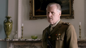 Downton.Abbey.S02E01.BluRay.1080p.DTS HD.MA.2.0.VC 1.REMUX FraMeSToR.cz en.mkv snapshot 00.32.32.033