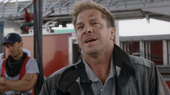 Chicago.Fire.s03e01.1080p.BluRay.x264 Shortbrehd.sk en.mkv snapshot 12.30.959