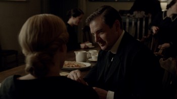 Downton.Abbey.S05E01.1080p.NOR.Blu ray.AVC.DTS HD.MA.2.0 weabro.cz en.mkv snapshot 00.24.22.880